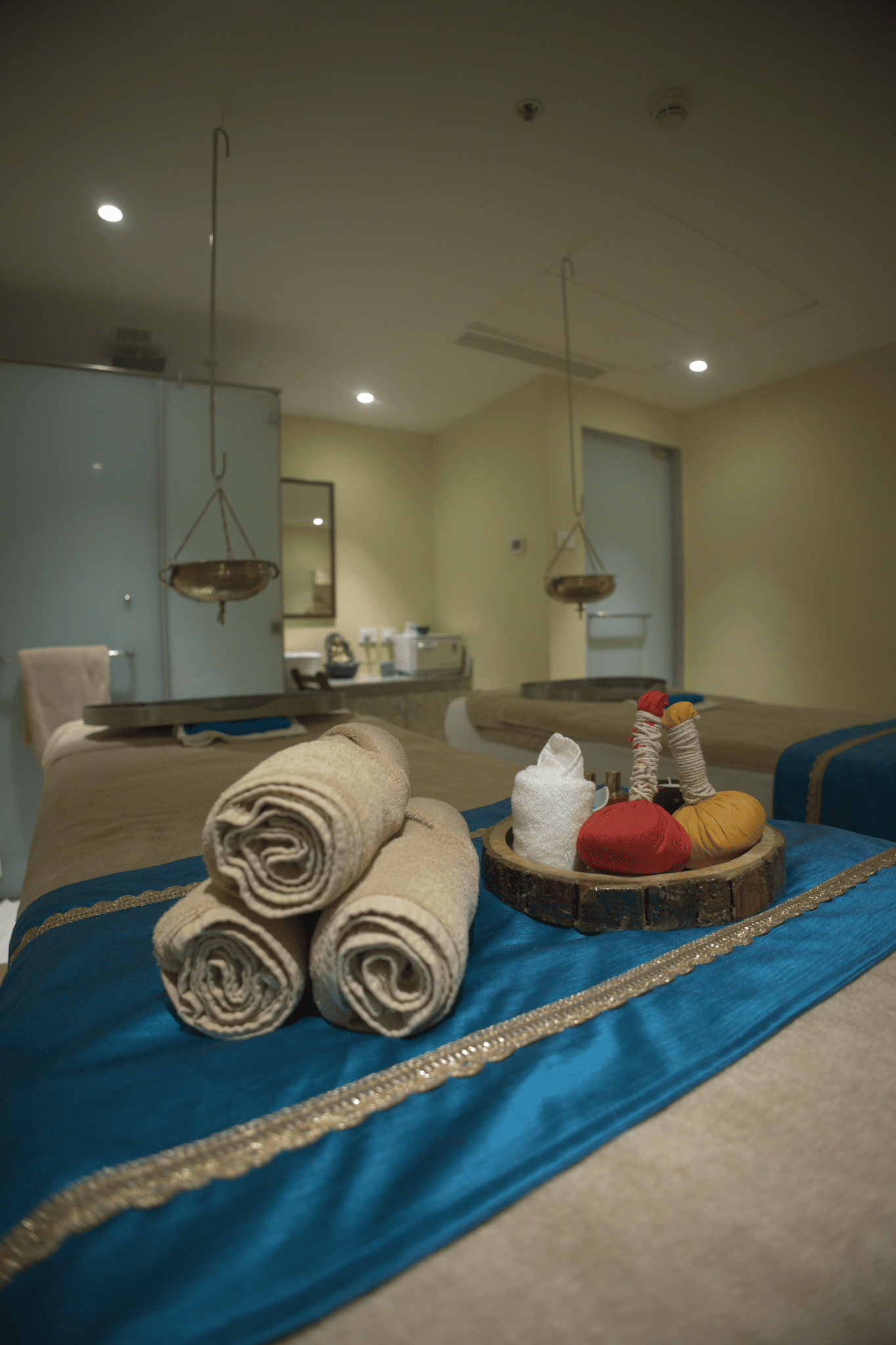 Luxury Ayurvedic Spa Packages in Andheri