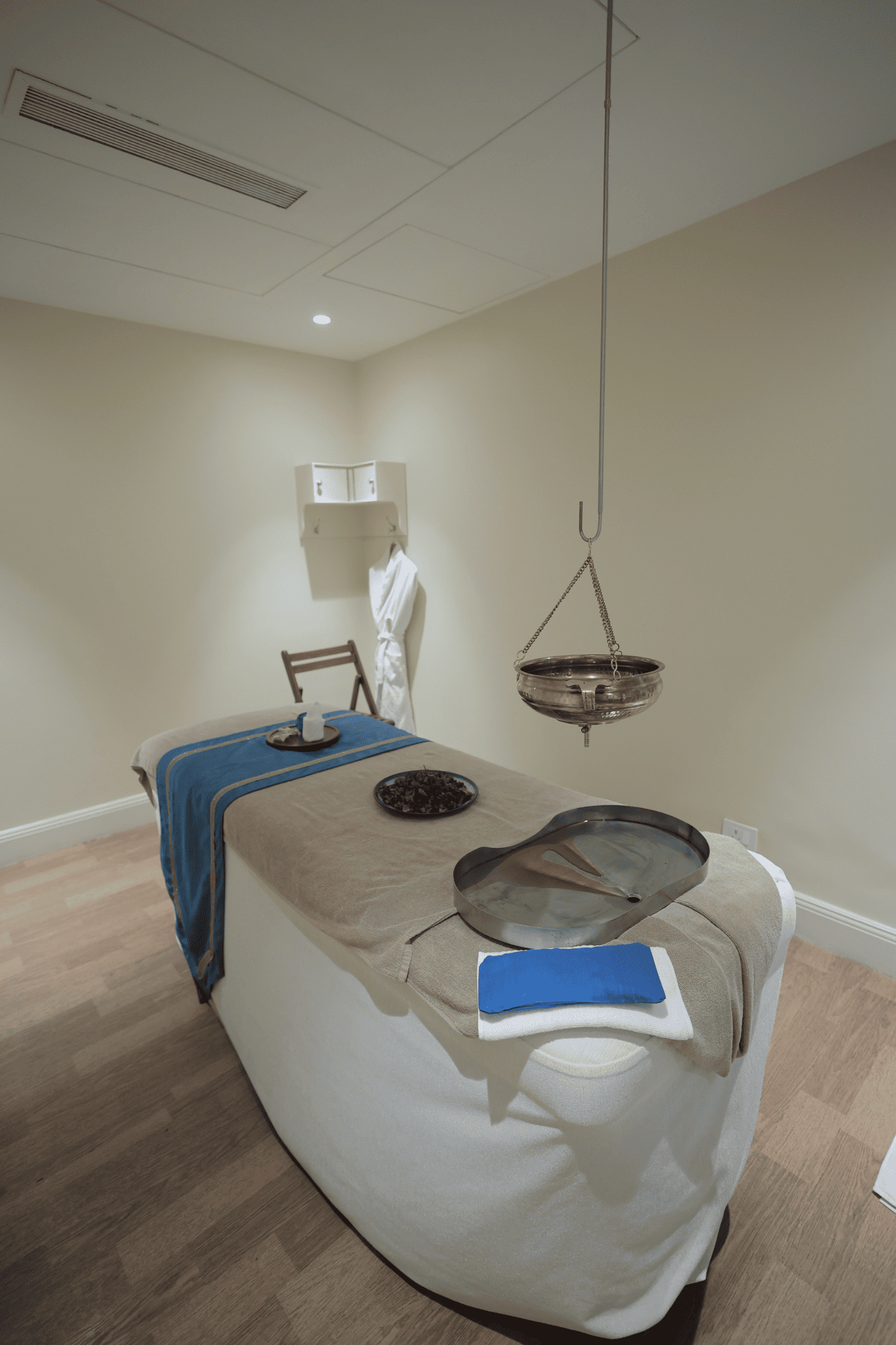 Hilton Luxury Body Massage Spa in Andheri